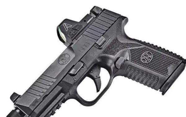 梦见手枪 做梦梦见手枪是什么预兆 梦见手枪好不好