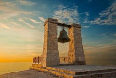 梦见钟声 做梦梦见钟声是什么预兆 梦见钟声好不好