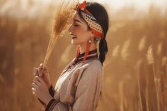 最爱吃醋的五种女人面相