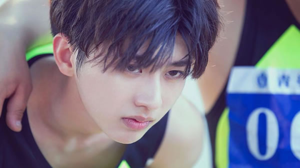 八字分析蔡徐坤2026年事业运势